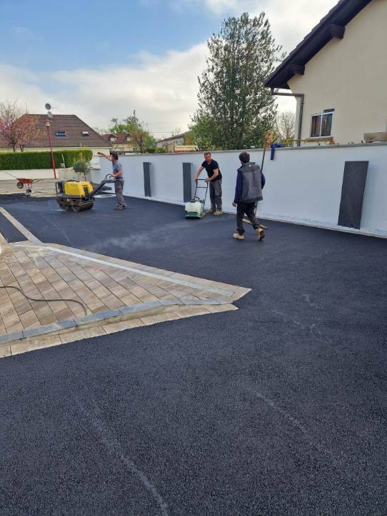 Enrobé à chaud vs enrobé à froid : quelles différences ? Colmar