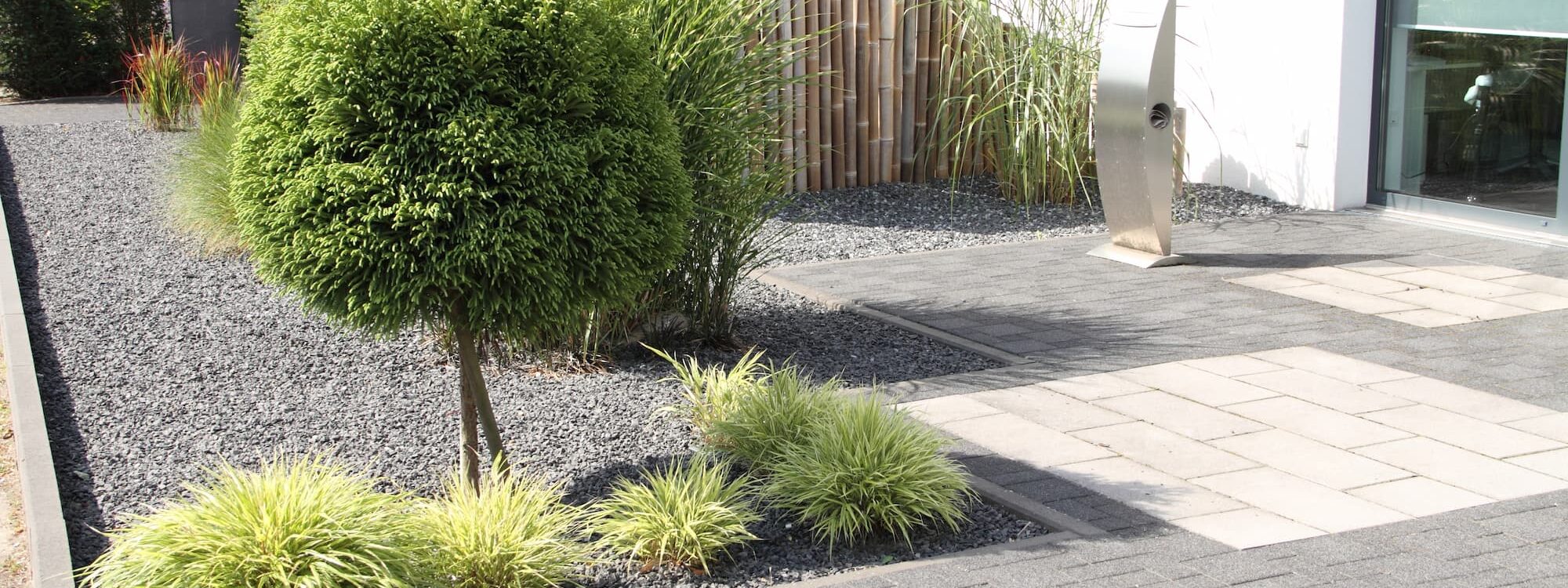 Dallage ou pavage : quelle solution est la plus adapt&eacute;e &agrave; votre style de jardin ? Rixheim