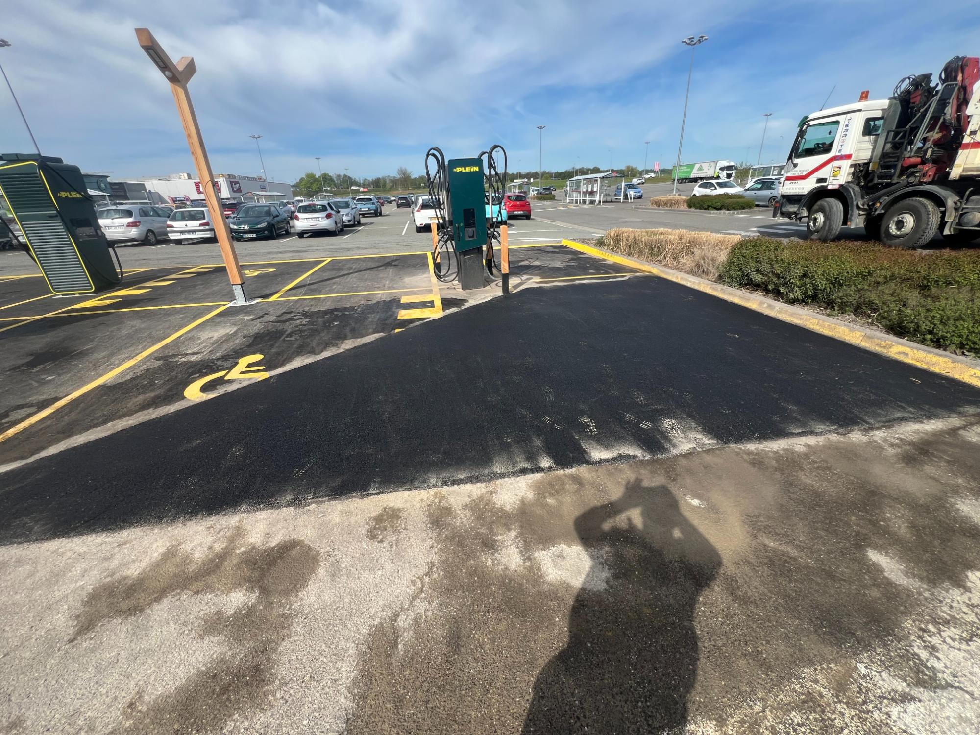 Pose macadam parking Auchan Bessoncourt Guebwiller